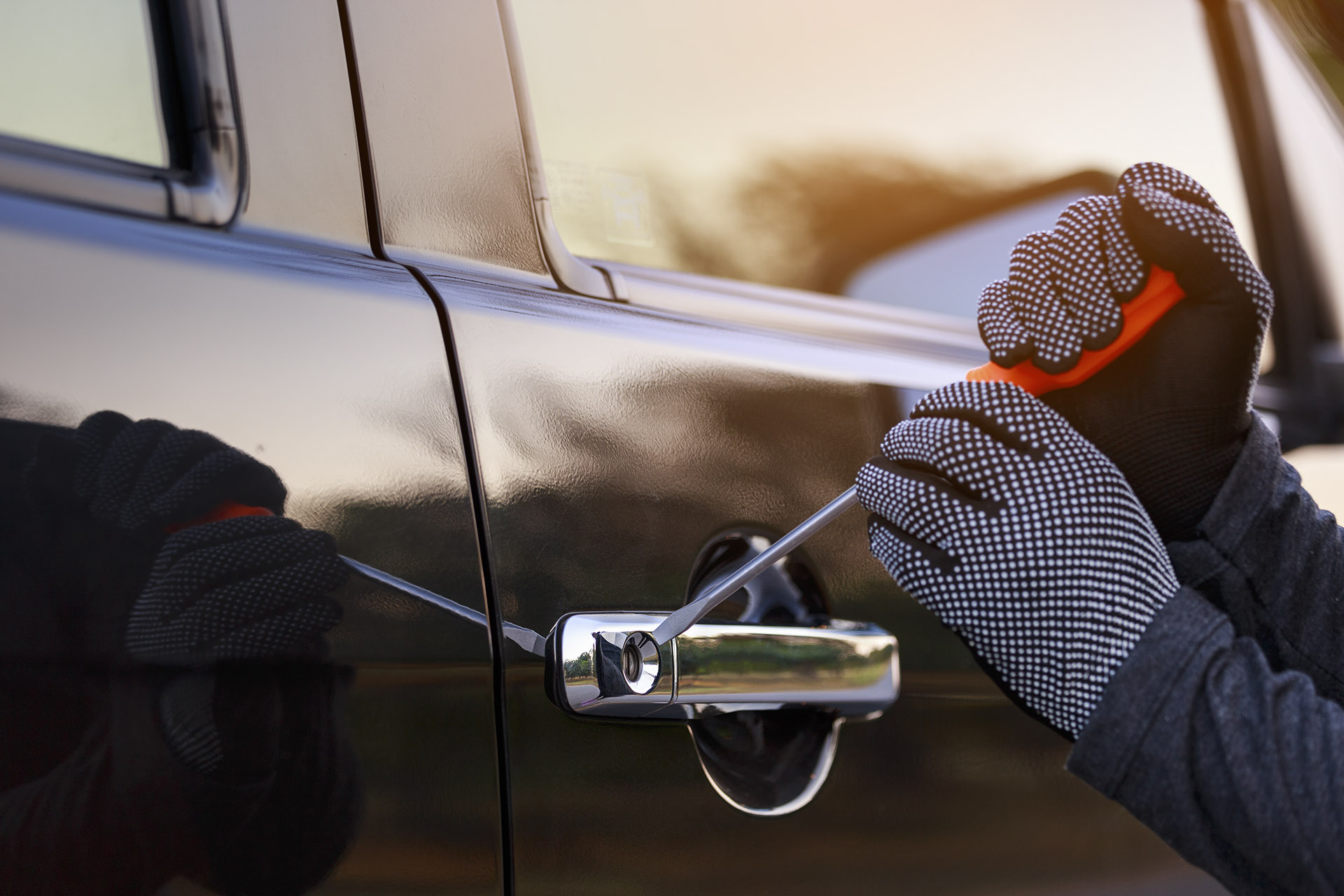 Levnější havarijní pojištění? Stačí auto pořádně zabezpečit