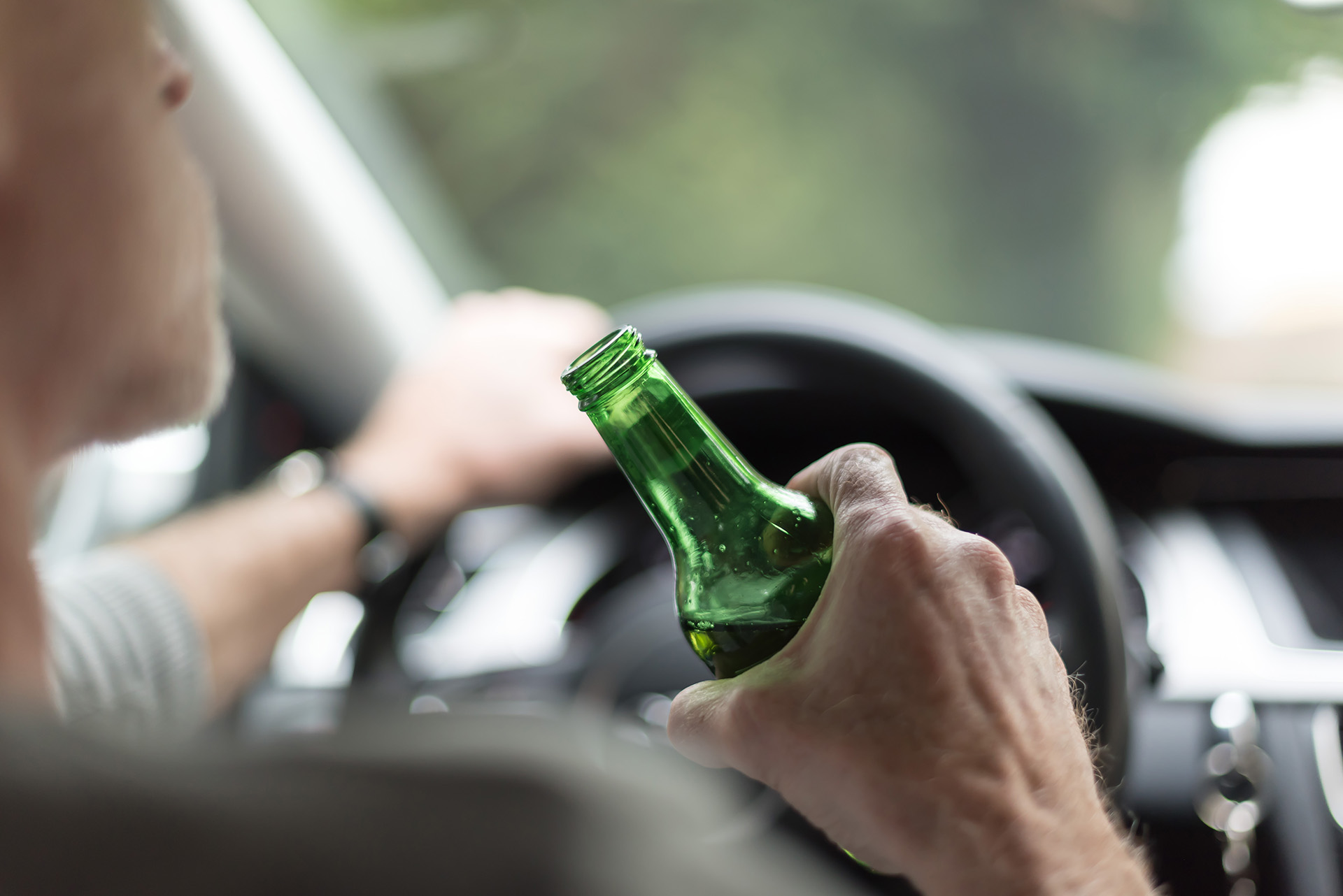 Řídíte opilí nebo bez technické? Škody zaplatíte ze svého