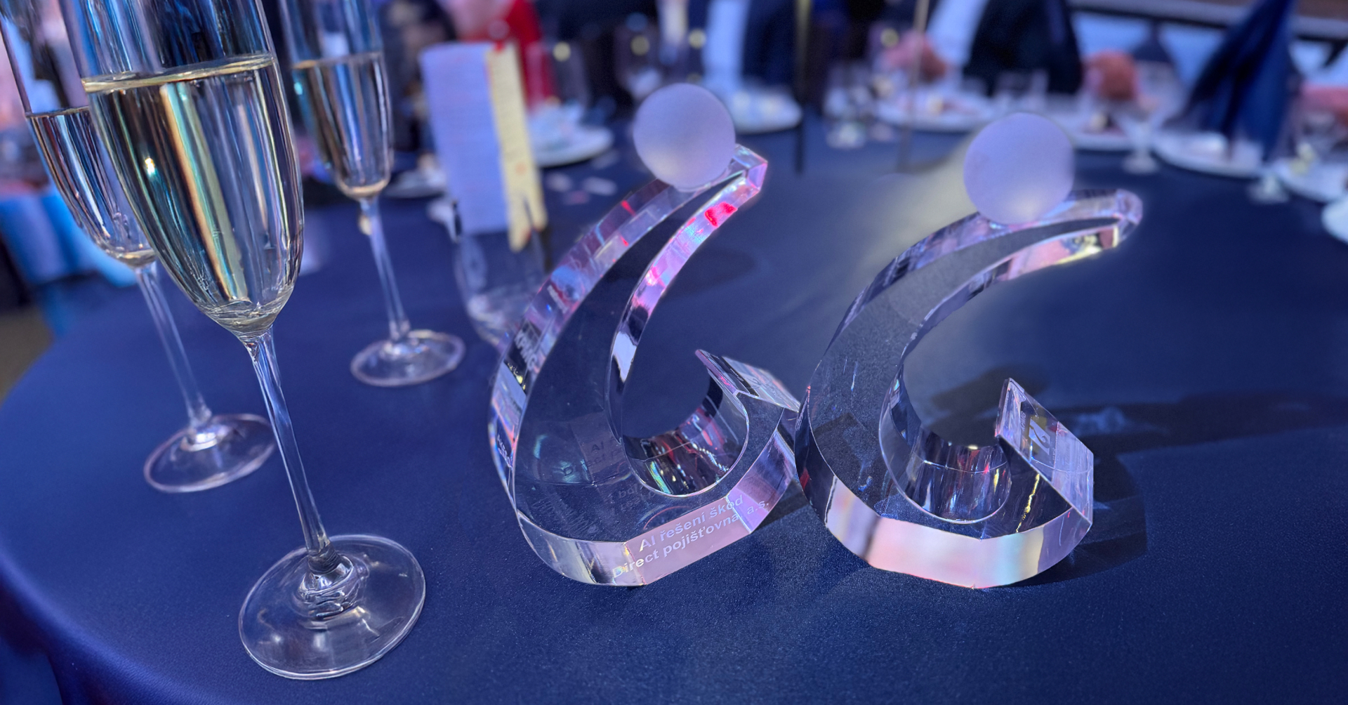 Direct pojišťovna slaví hattrick: tři ocenění v soutěži Mastercard Banka roku 2025